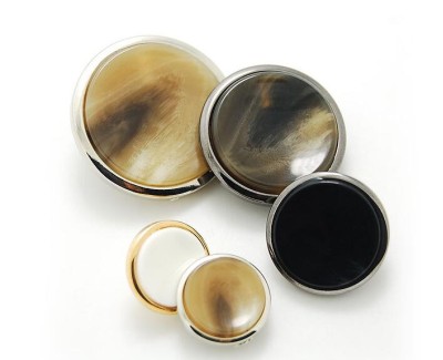 TJ  JK  西裝組合鈕扣  風衣樹脂鈕扣  15mm  18mm  20mm   25mm   29mm  大衣  風衣  西裝 45度照